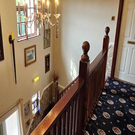 Parc Lodge Guesthouse ブリジェンド エクステリア 写真